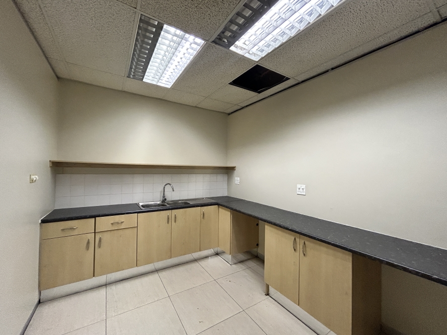 To Let commercial Property for Rent in Cape Town City Centre Western Cape